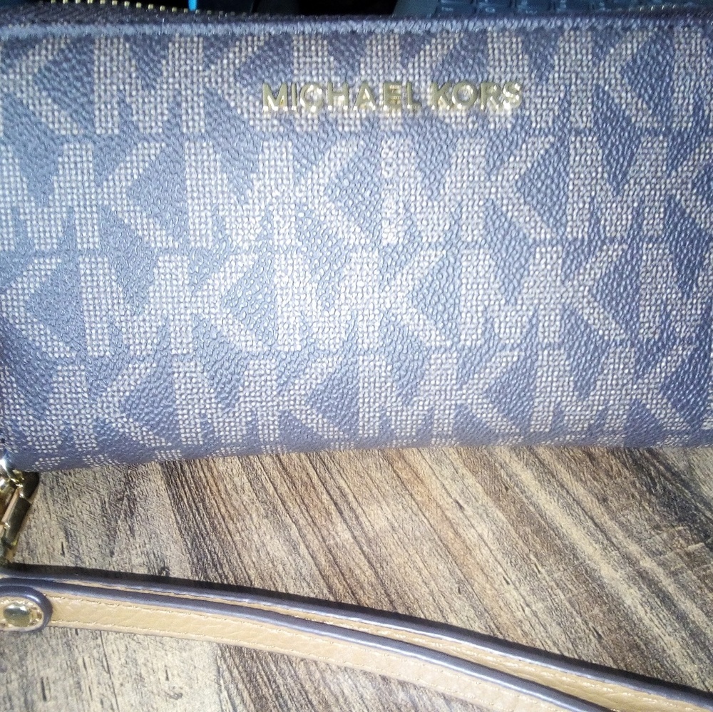 Wallet - Picture 3 of 3
